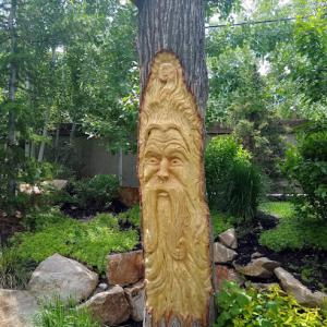 Old English Tree & Specialty Wood Carving Co. & Village