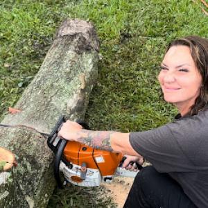 Narrow path tree service