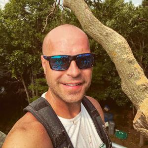 Rihn’s Tree Service & Lawn Care