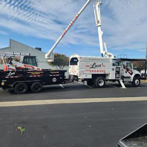 Luis' Gardening & General Hauling