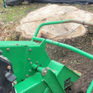 Leatherneck Stump Grinding