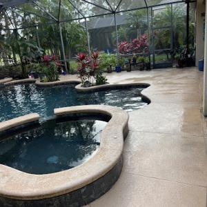 DC Pressure Washing & Restoration