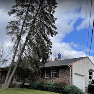 R C Roofing & More by Ruiz Construction