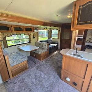 Robins Roots to Roofs