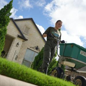 Emerald Lawns - Temple / Waco