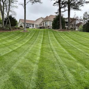 Troyer’s Lawn Service