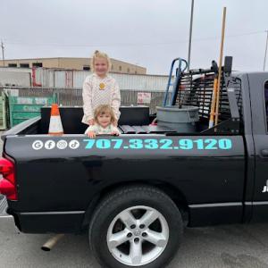 smaller haulers HAULING & JUNK REMOVAL