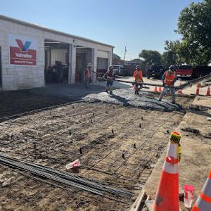 Uncle Sams Seamless Gutters & Concrete