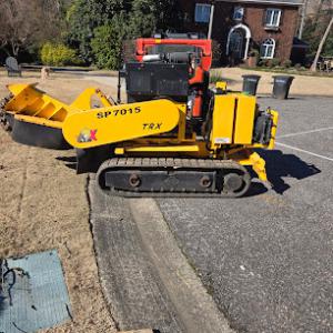K & M Professional Tree & Clearing