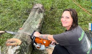 Narrow path tree service