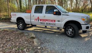 J’S Woodpecker Tree Service